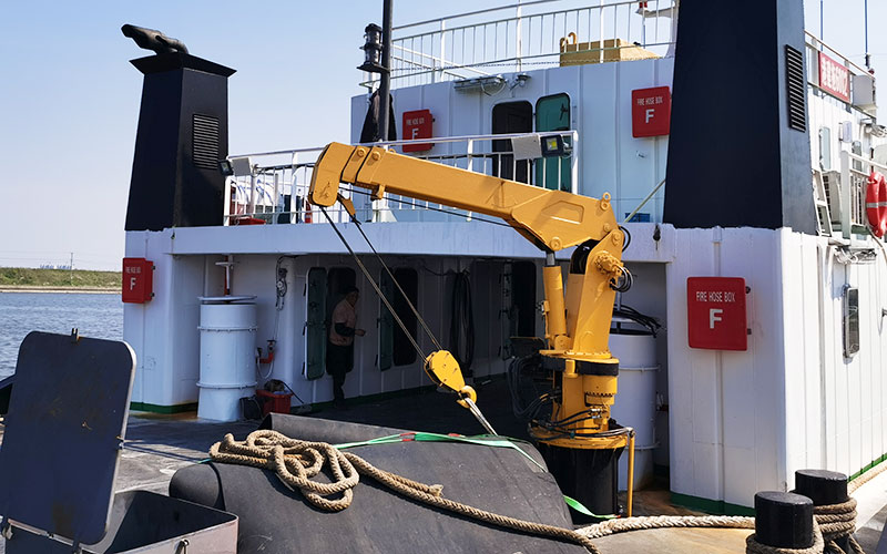 MNK-CY300 Telescopic Boom Marine Crane