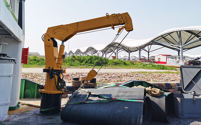 MNK-CY300 Telescopic Boom Marine Crane